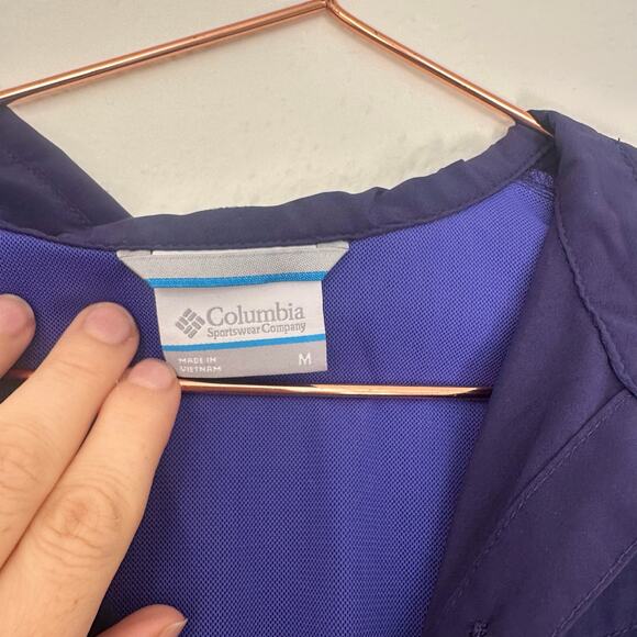 Columbia button up Omni shade sun protection top size medium - Picture 4 of 6